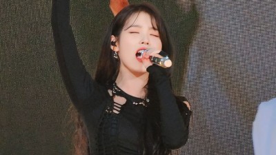 다양한 모습 보여준 대만 콘서트 아이유 - 1